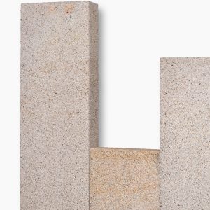 palisaden-8x25cm-sol-exacta-geflammt-rotlich-gelb-grau-china-granit