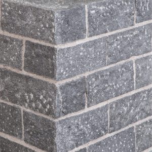 seltra-universalstein-gala-rustique-anthrazit-vietnam-granit