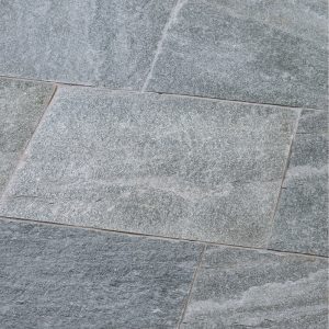 terrassenplatten-luserna-vallegrigia-exacta-grau-blau-italien-gneis